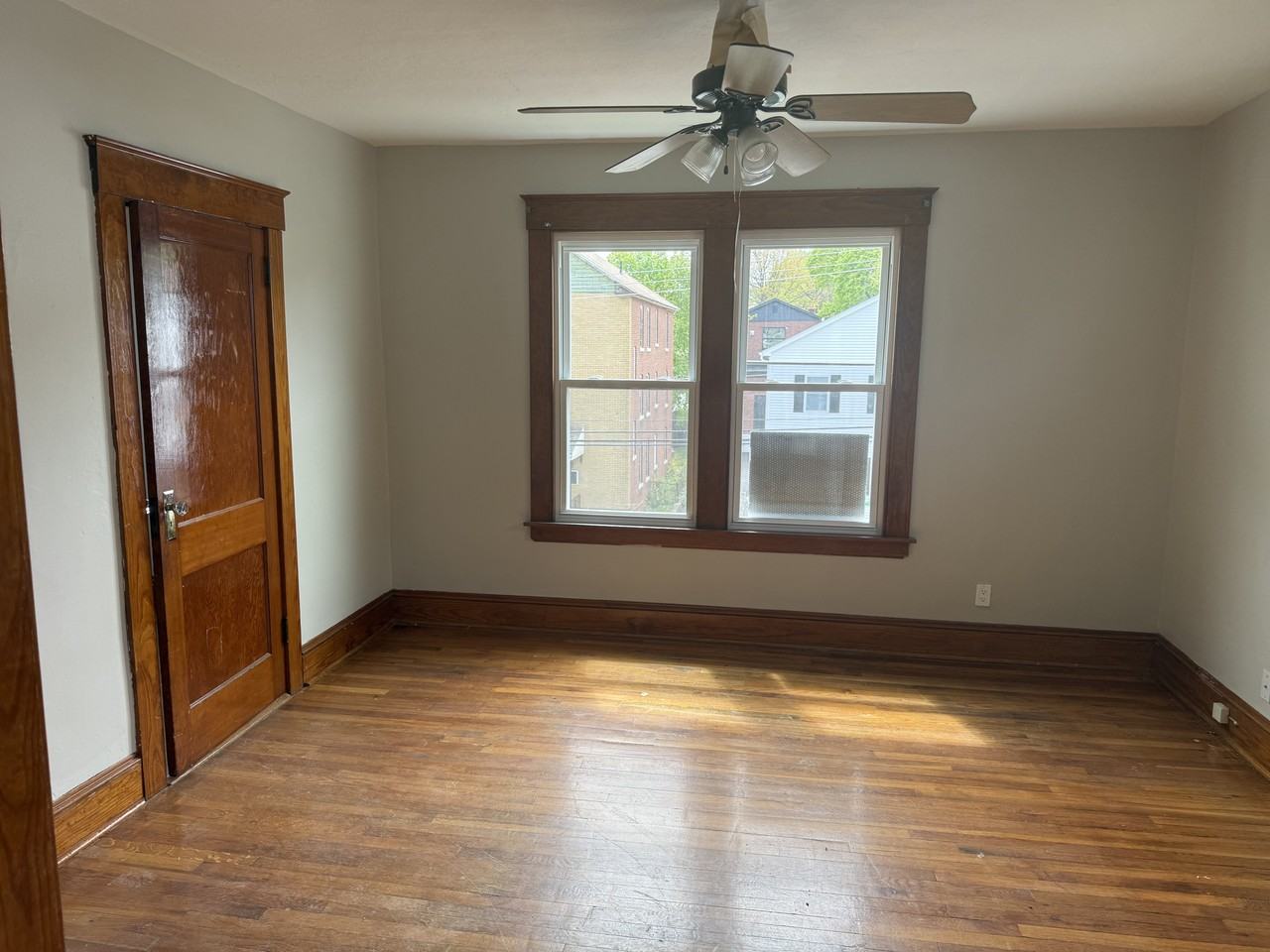 116 Belden St #3 - Photo 2 of 6