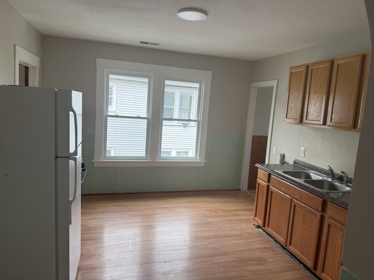 116 Belden St #3 - Photo 4 of 6
