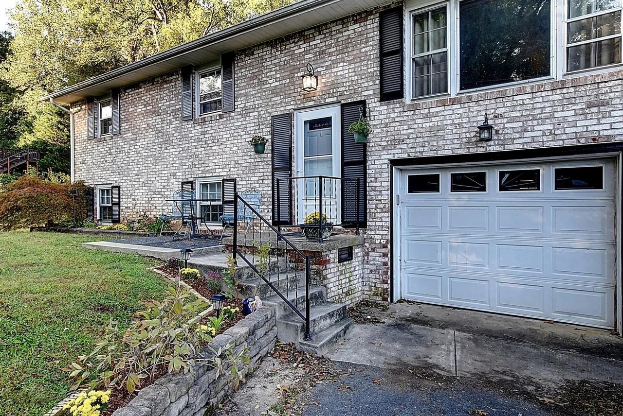 4011 W Englewood Blvd #NA - Photo 3 of 22