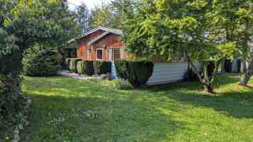 featured image of 450 Garland Pl #NA