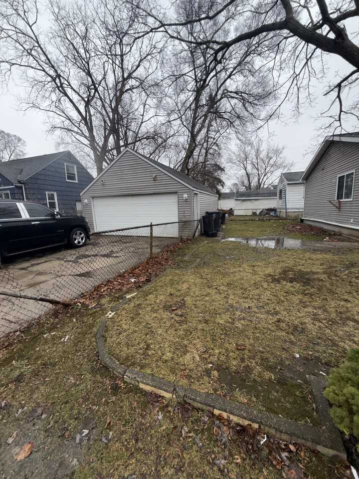 5416 Dupont St #NA - Photo 3 of 26