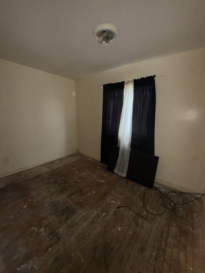 5416 Dupont St #NA - Photo 5 of 26