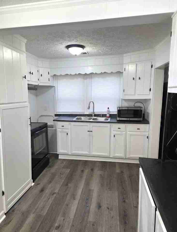 706 N Greenwood Ext #NA - Photo 4 of 10