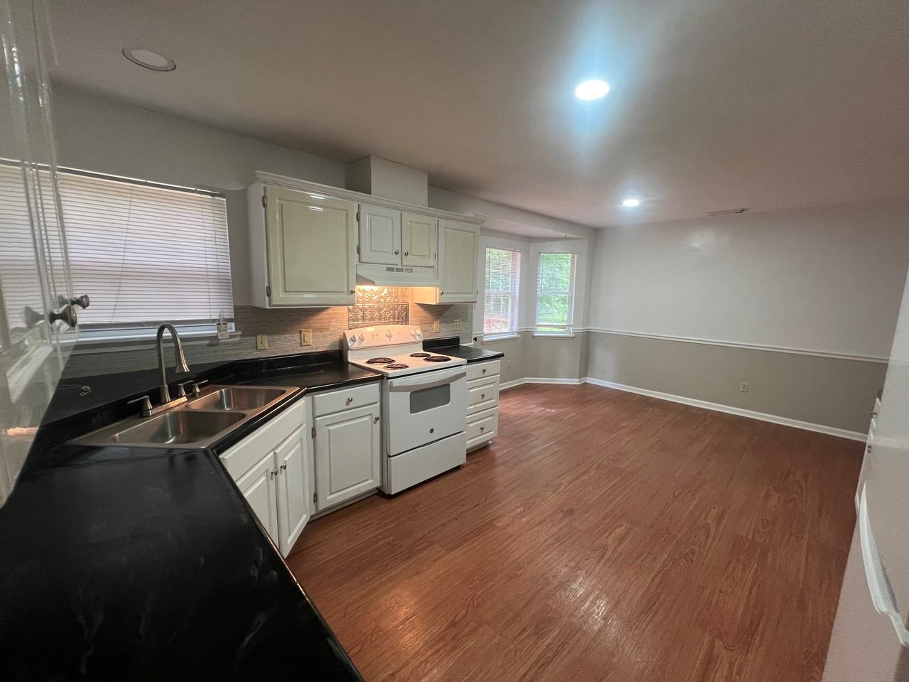 314 Zetterower Rd #NA - Photo 3 of 10