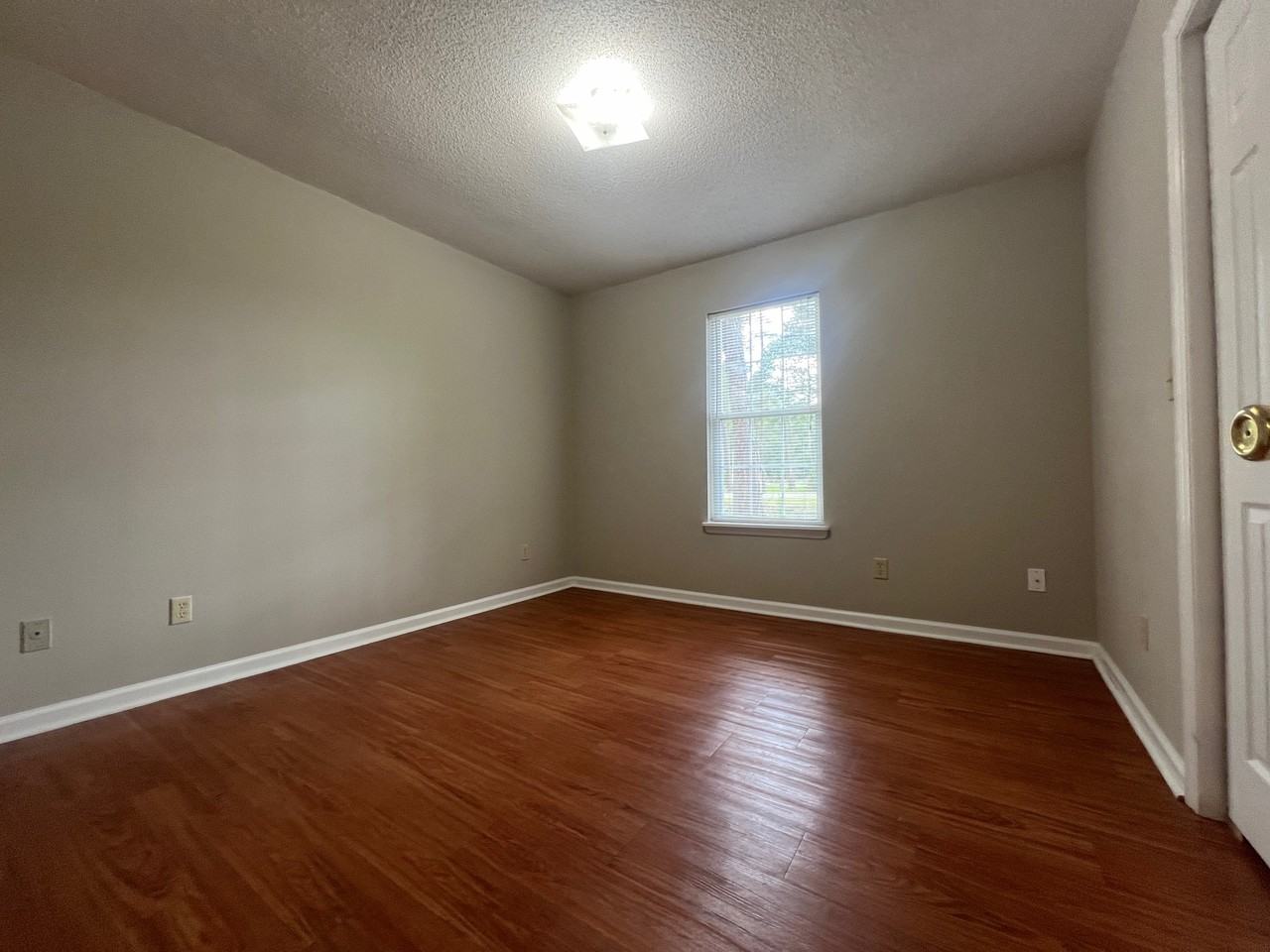 314 Zetterower Rd #NA - Photo 7 of 10