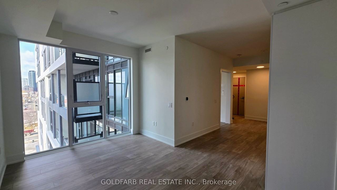 858 Dupont Street - Photo 17