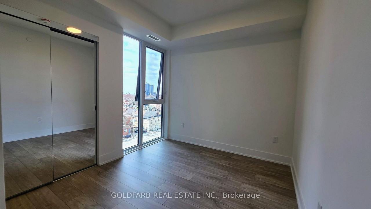 858 Dupont Street - Photo 20