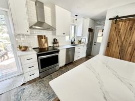 featured image of 383 Blake Boulevard