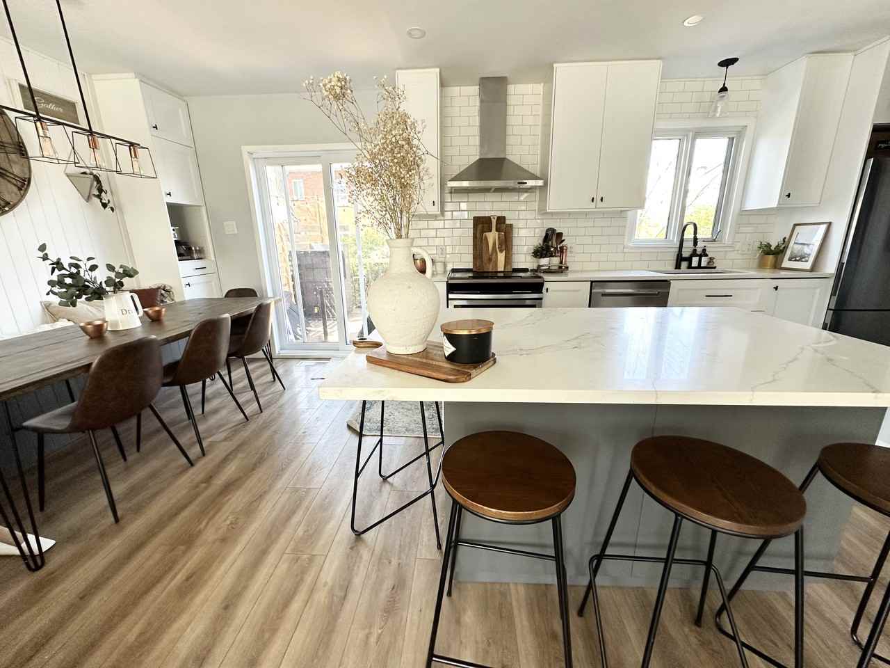 383 Blake Boulevard - Photo 2 of 18