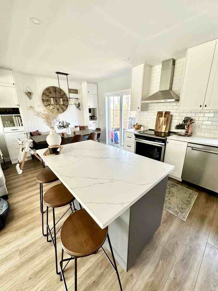 383 Blake Boulevard - Photo 5 of 18