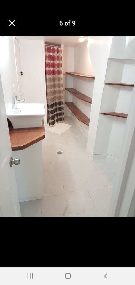 63 Blackthorn Avenue - Photo 4 of 9