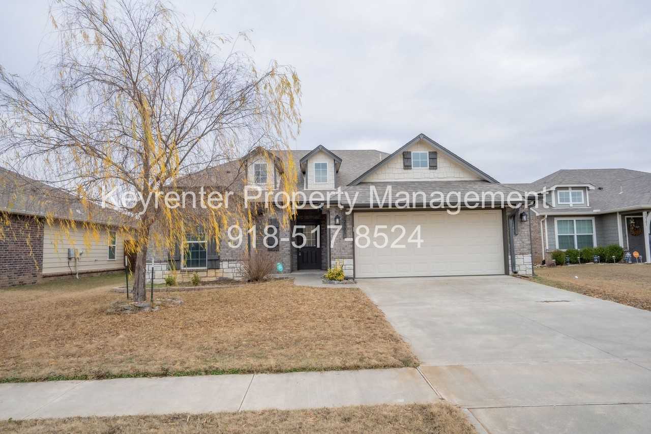 12303 N 130th East Ave