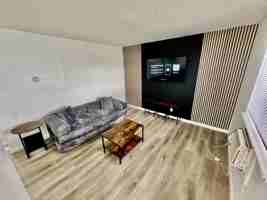 featured image of 1101 W Sherer St #2