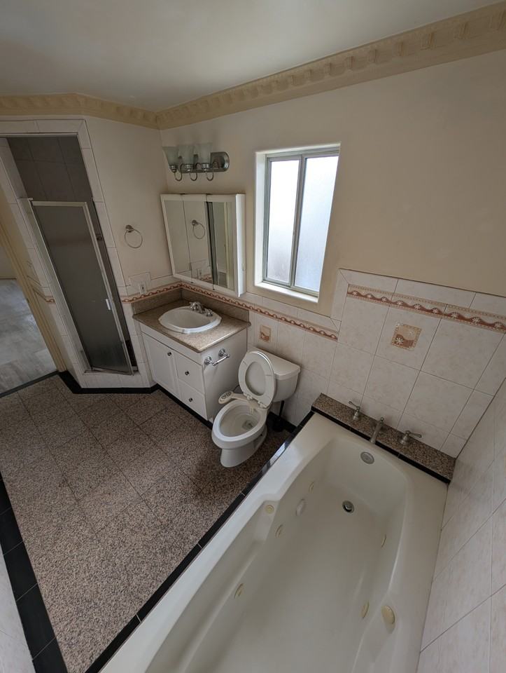 2721 Montezuma Ave #NA - Photo 7 of 14