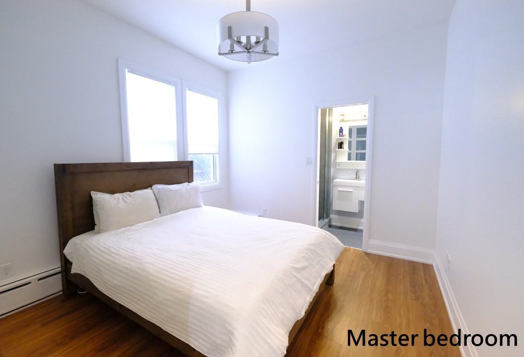 326 High Park Avenue #1 - Photo 5 of 11