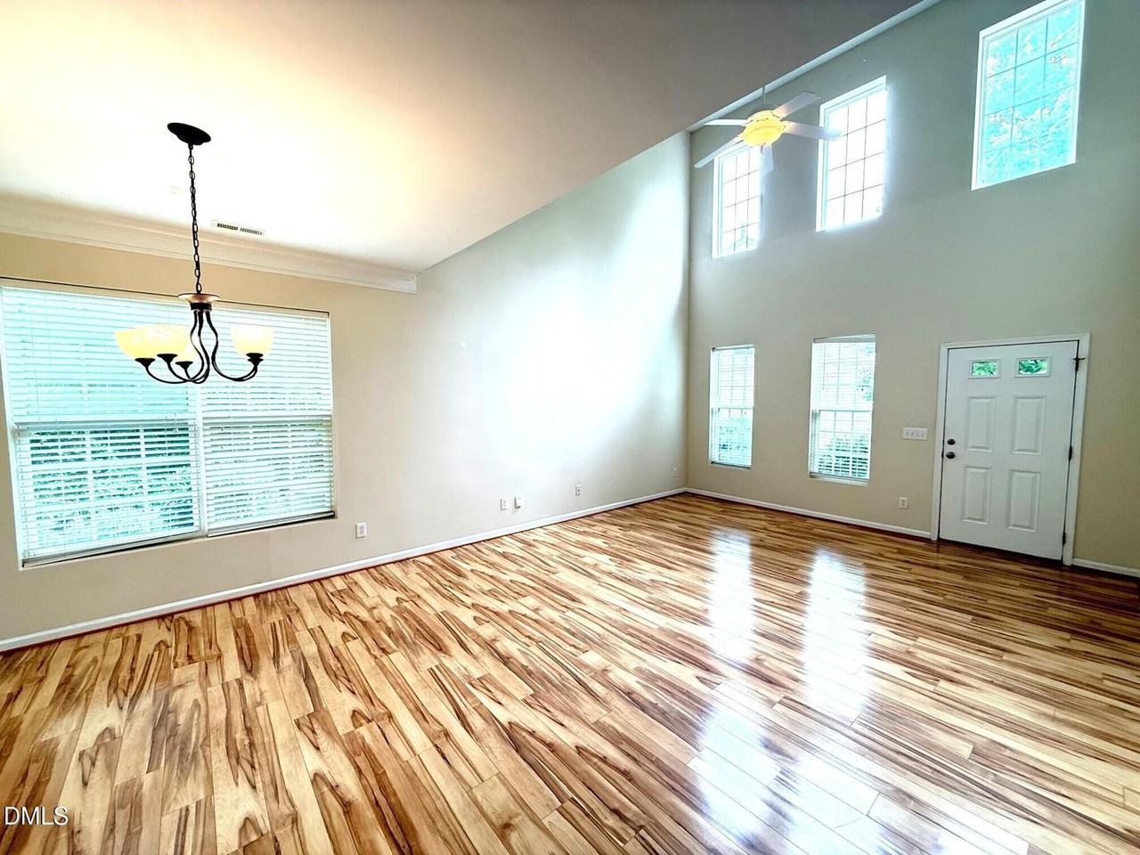 430 Plank Bridge Way - Photo 3 of 27