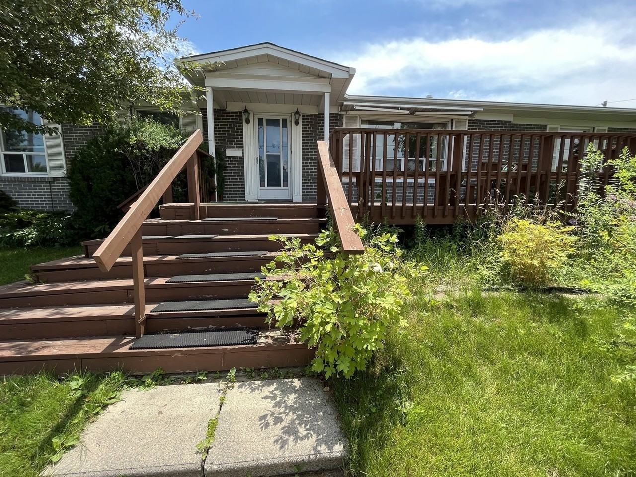 67 Scarden Ave - Photo 7 of 8