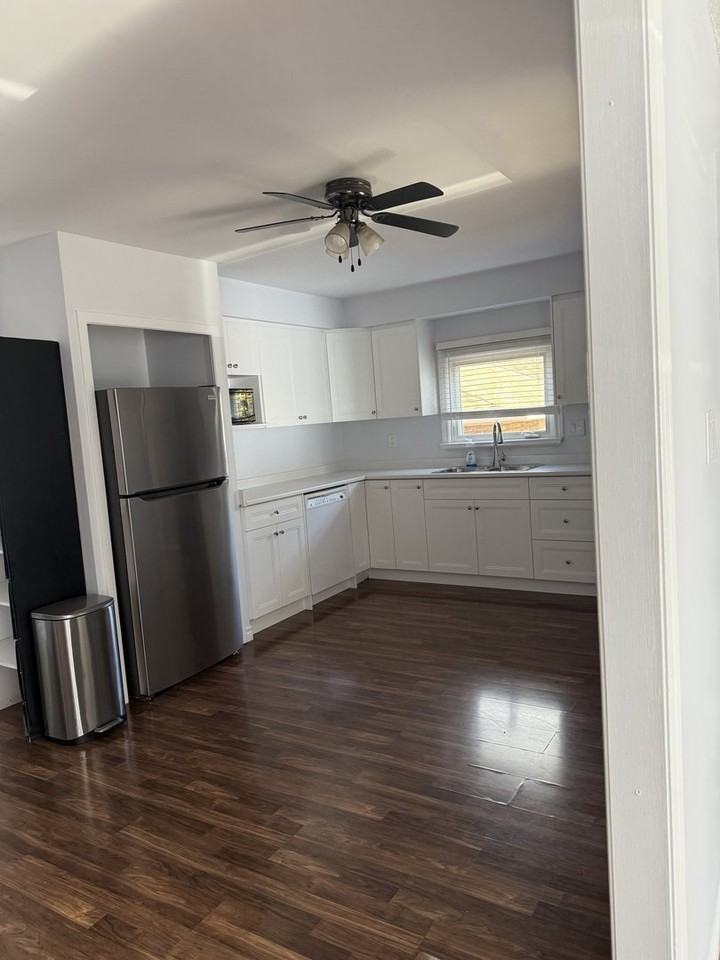 303 Magnolia Dr - Photo 3 of 16