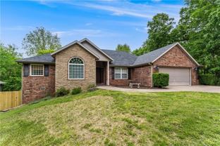 32 Latshaw Dr - Photo 1 of 1