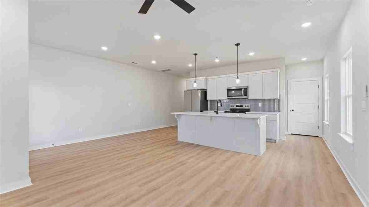 1711 Cuppett Cir - Photo 5 of 18