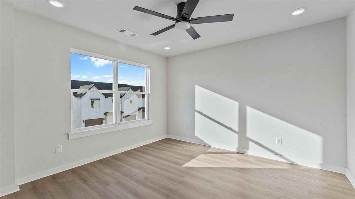 1713 Cuppett Cir - Photo 4 of 11