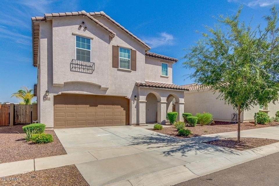 7919 S 8th Way - Photo 3 of 46