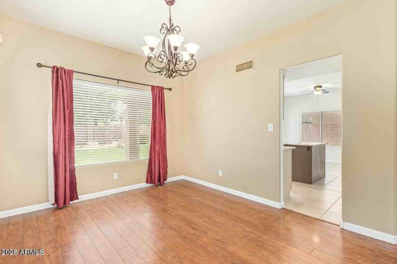 1876 E Mcnair Dr - Photo 6 of 34