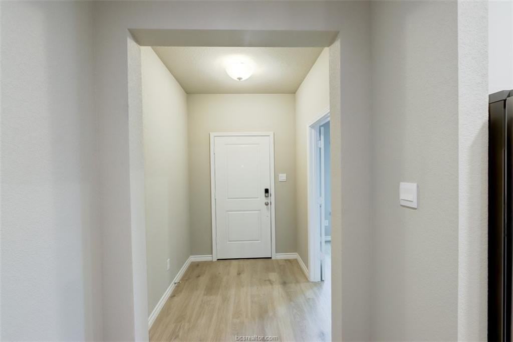 6210 Trado Dr - Photo 2 of 33
