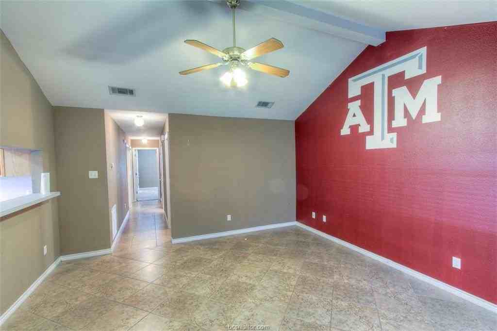 2325 Antelope Ln - Photo 2 of 11