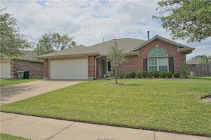 featured image of 1407 Front Royal Dr