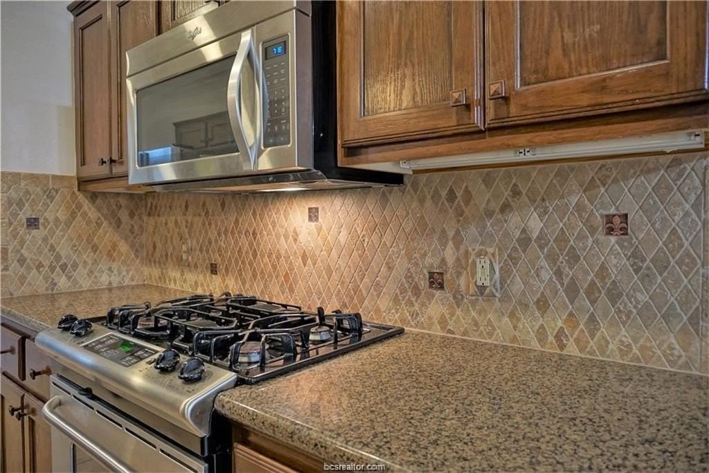 1407 Front Royal Dr - Photo 6 of 18