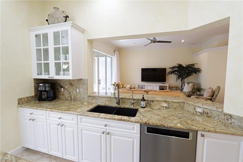 9616 Cypress Hammock Cir #201 - Photo 6 of 35