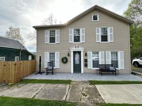 262 Washington St #UPPER - Photo 1 of 1
