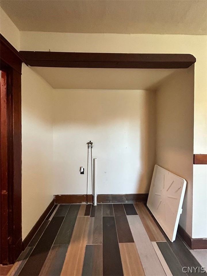 8 S Jefferson St #B - Photo 7 of 19