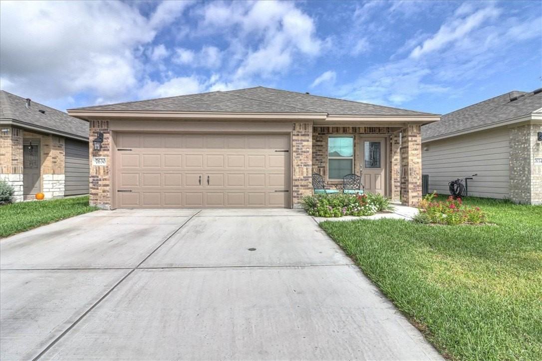 7630 Shadow Rider Ln