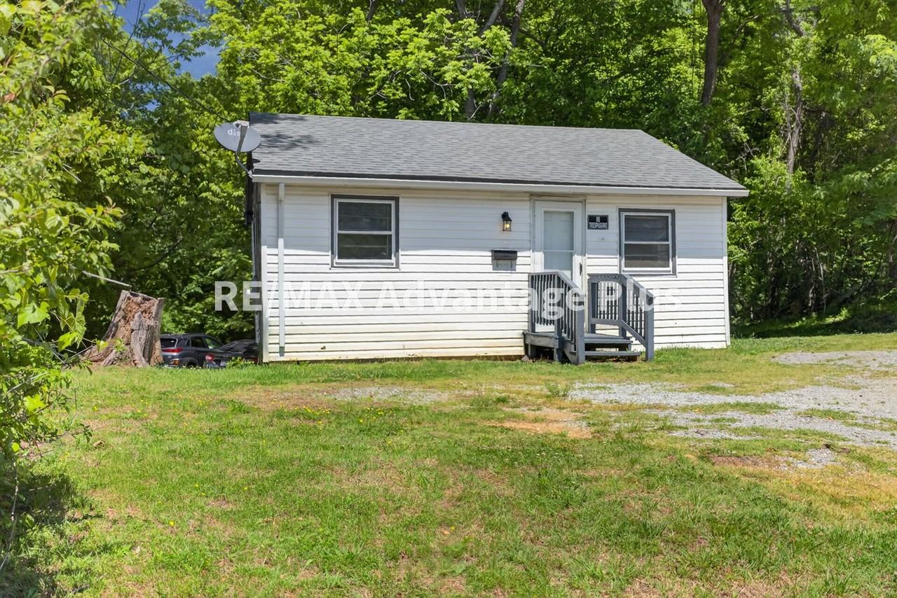 504 Longwood Ave - Photo 2 of 17