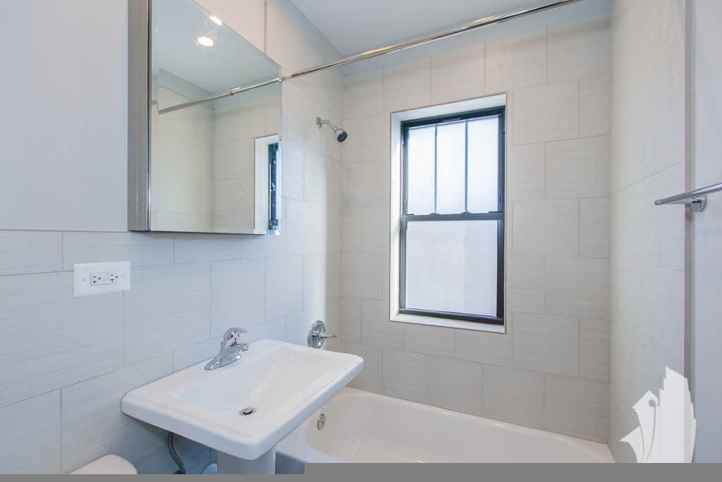 1940 W Wilson Ave #1948-1S - Photo 3 of 4