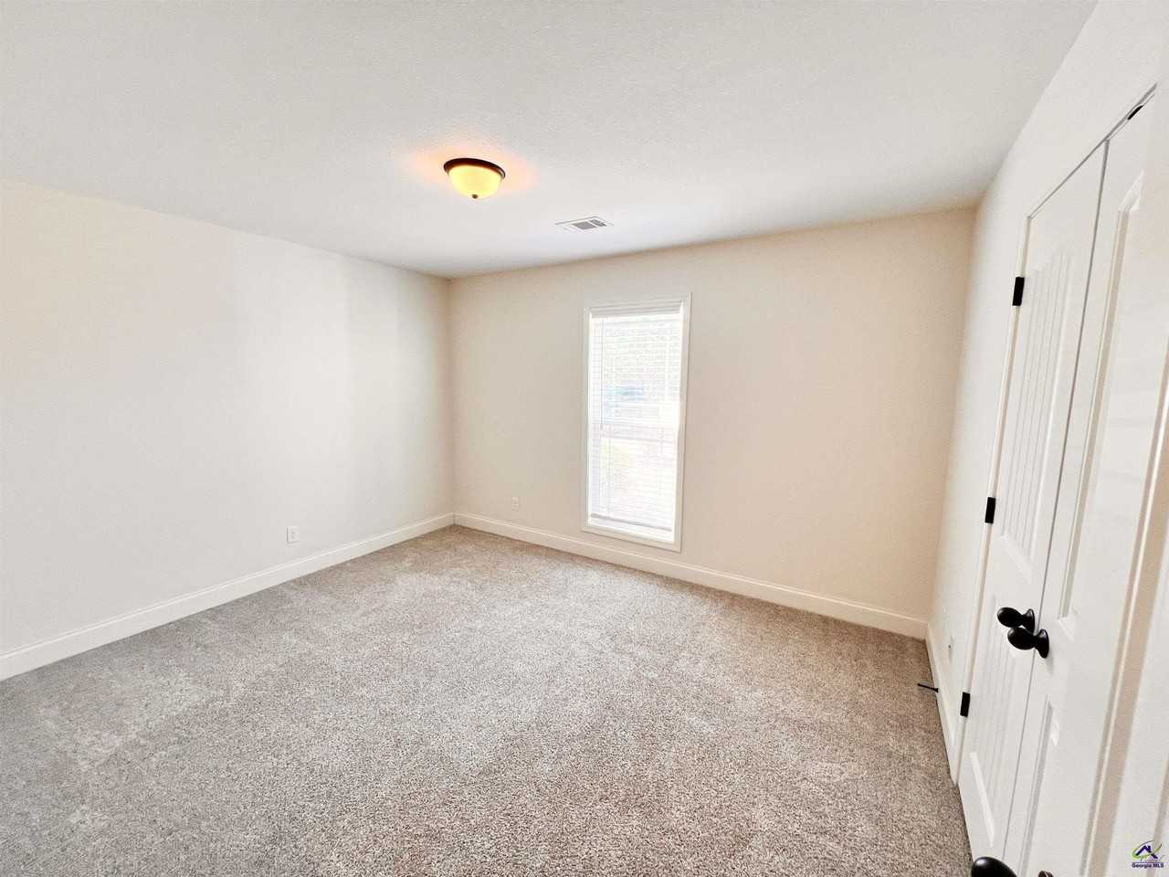 119 Washington Place Dr - Photo 6 of 16