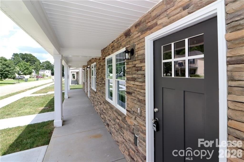 3971 Newhall Dr Nw - Photo 4 of 36