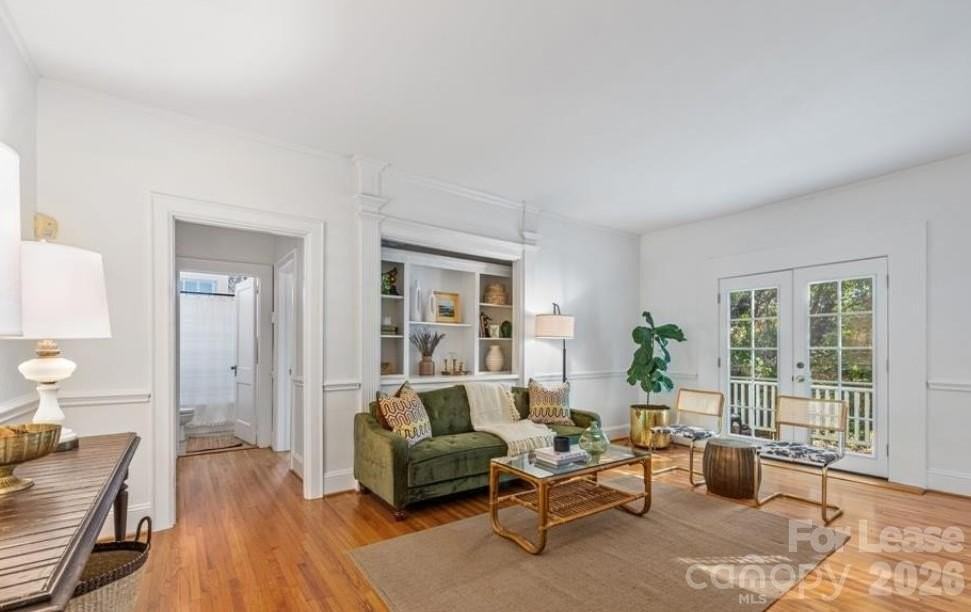 118 Altondale Ave #3 - Photo 2 of 9