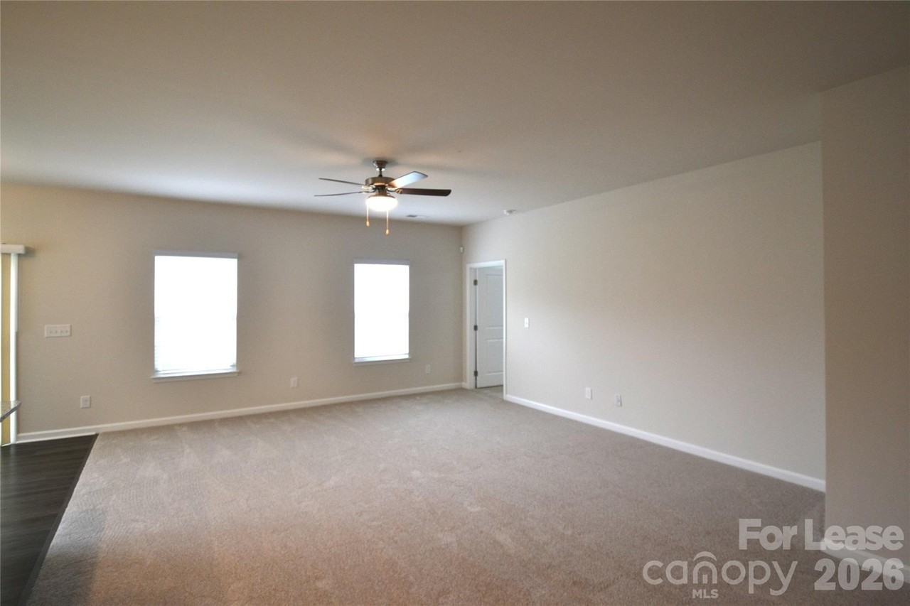 1110 Hinson Forest Rd - Photo 6 of 35