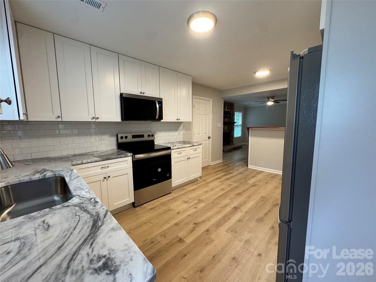 6314 Harrisburg Rd - Photo 4 of 16