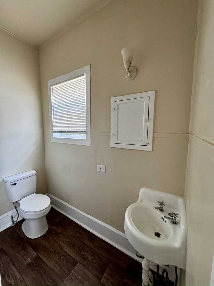 2620 Sanger Avenue #2 - Photo 3 of 7