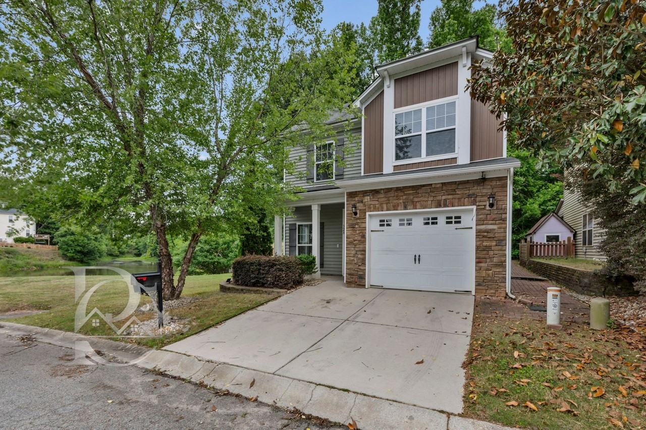 328 Northwood St