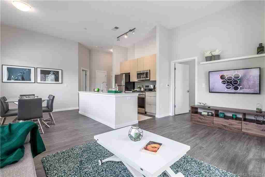 300 Glover Ave #107 - Photo 6 of 21