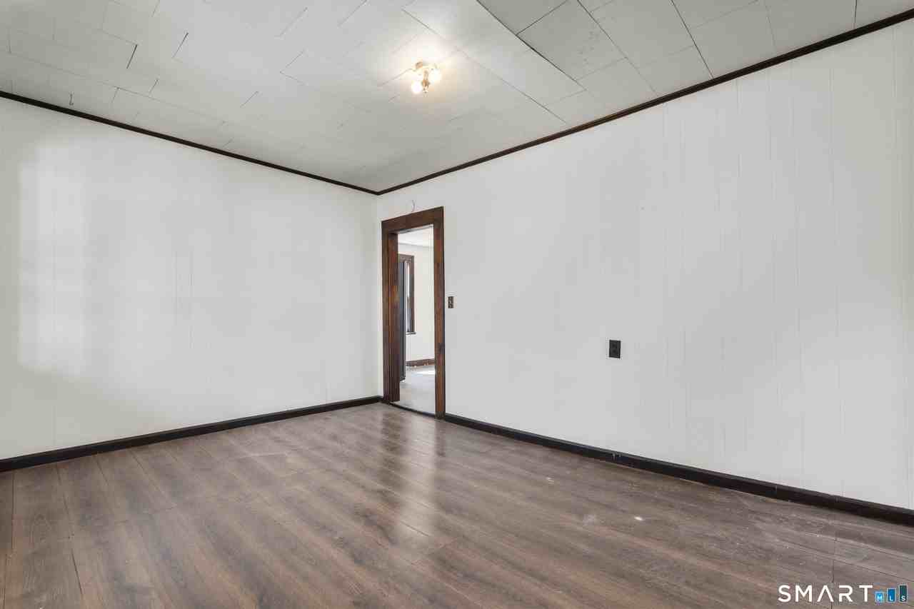 48 Anderson St #3 - Photo 6 of 9