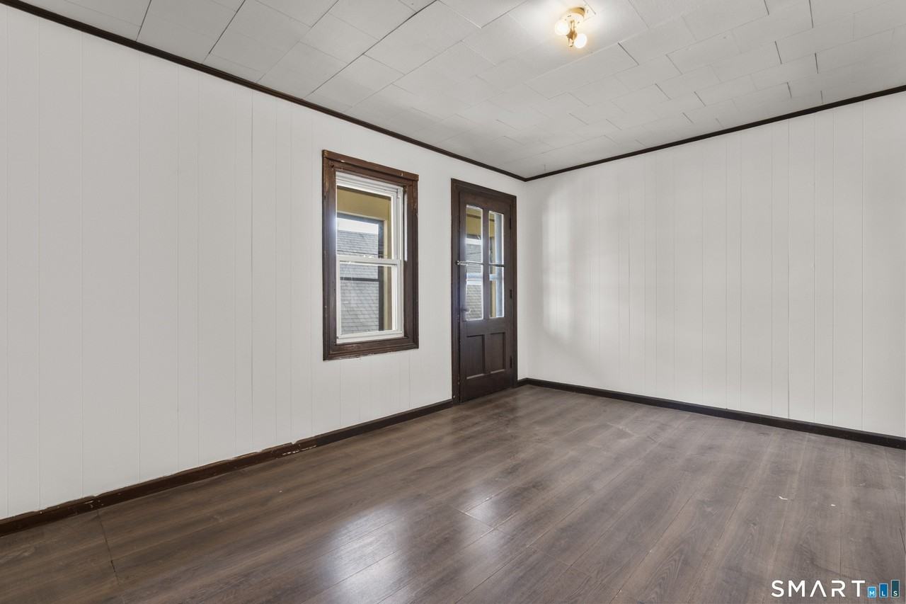 48 Anderson St #3 - Photo 7 of 9