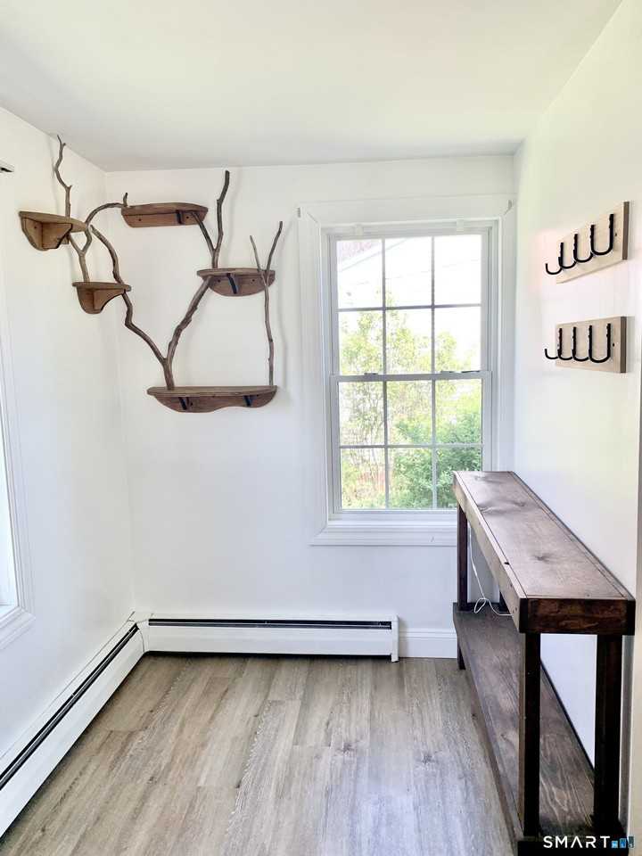 14 Stoney Brook Dr - Photo 4 of 15