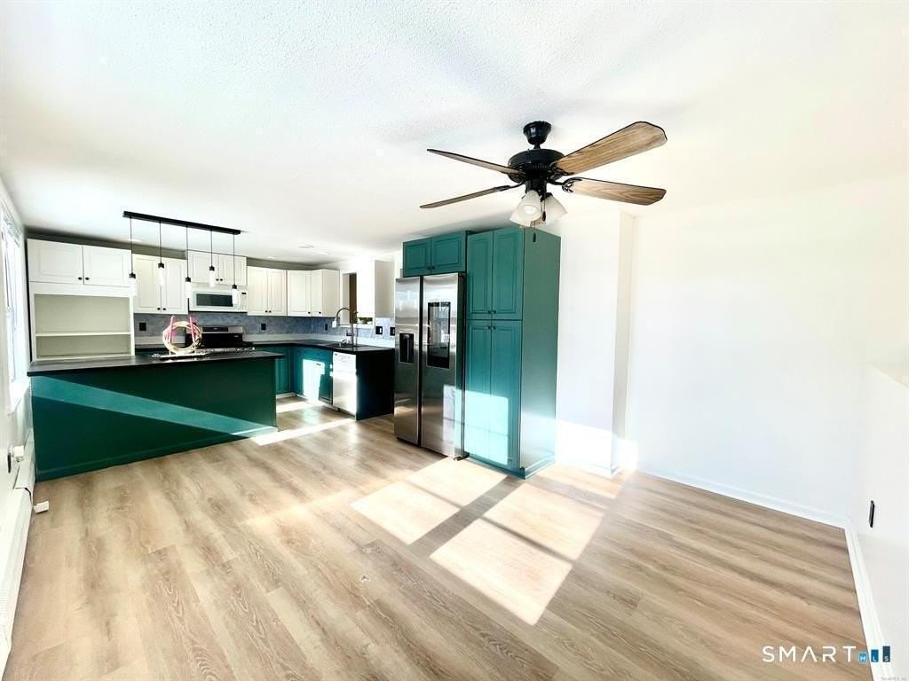 112 Woodbine St #1st - Photo 2 of 22