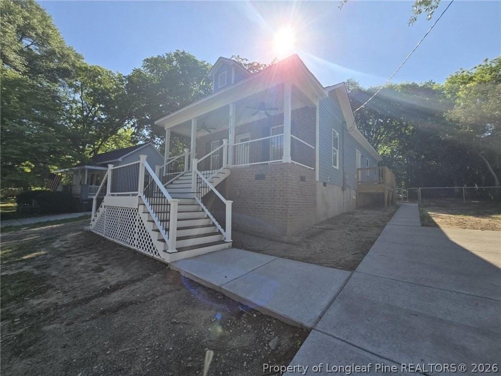 2123 Burnett Ave - Photo 4 of 36